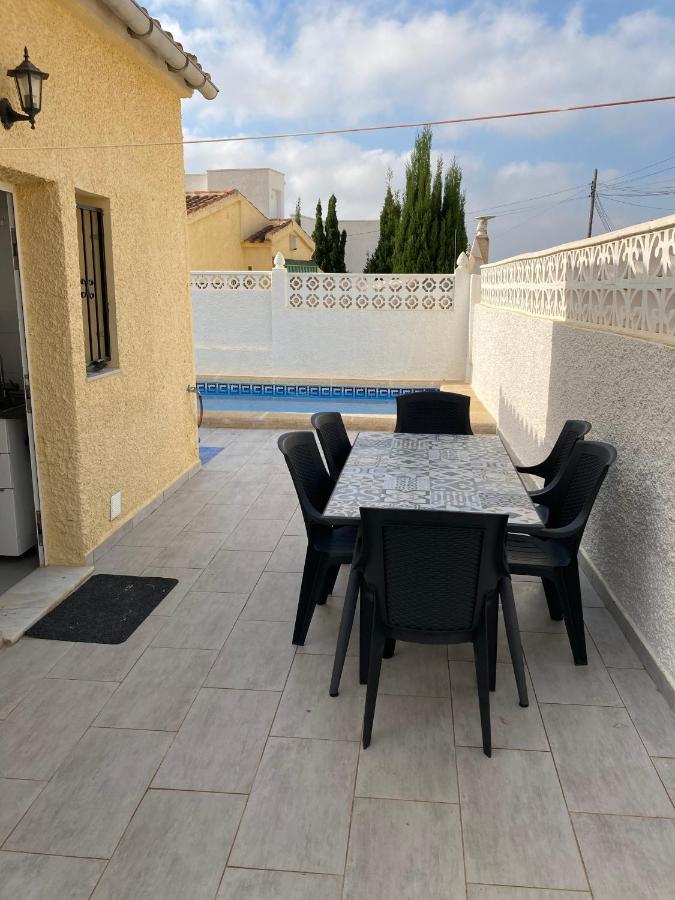Detached Extended Lola Villa La Marina Ngoại thất bức ảnh